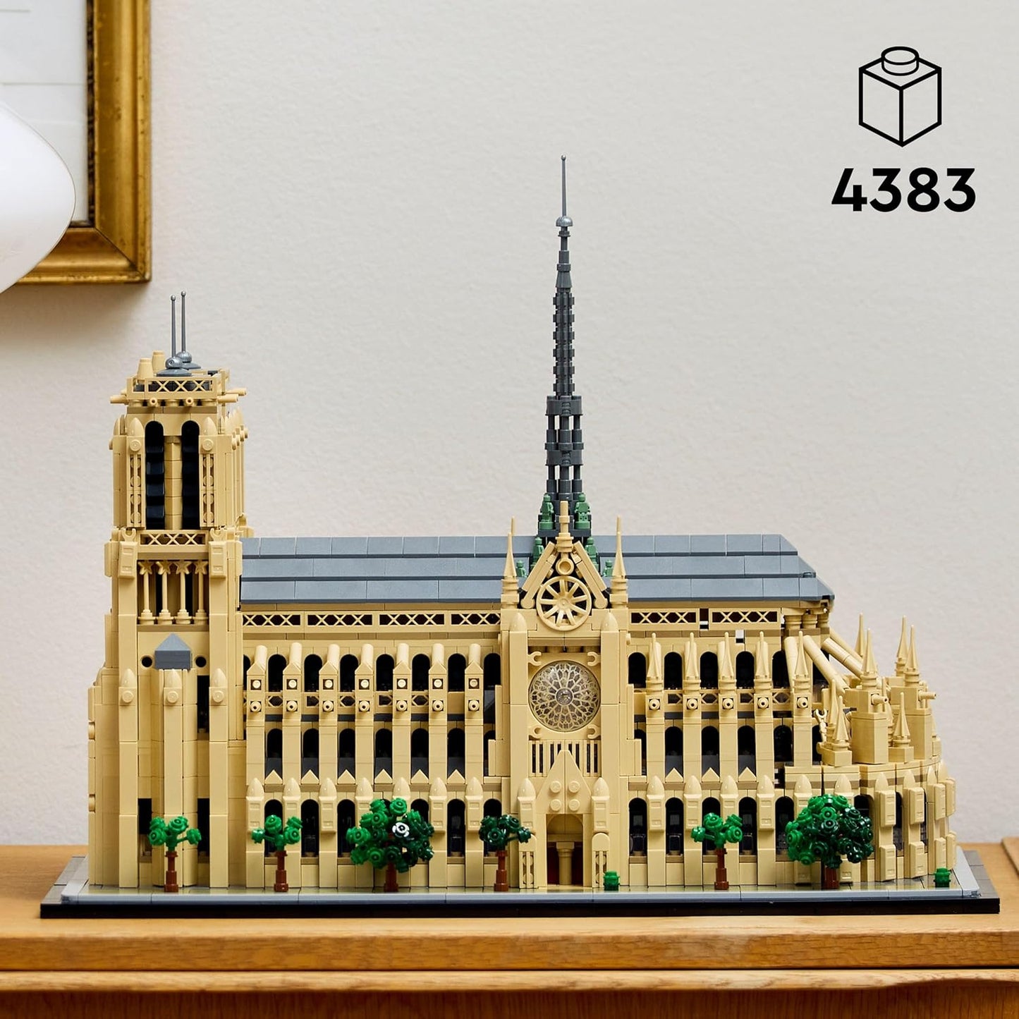 LEGO 21061 Architecture NotreDame de Paris