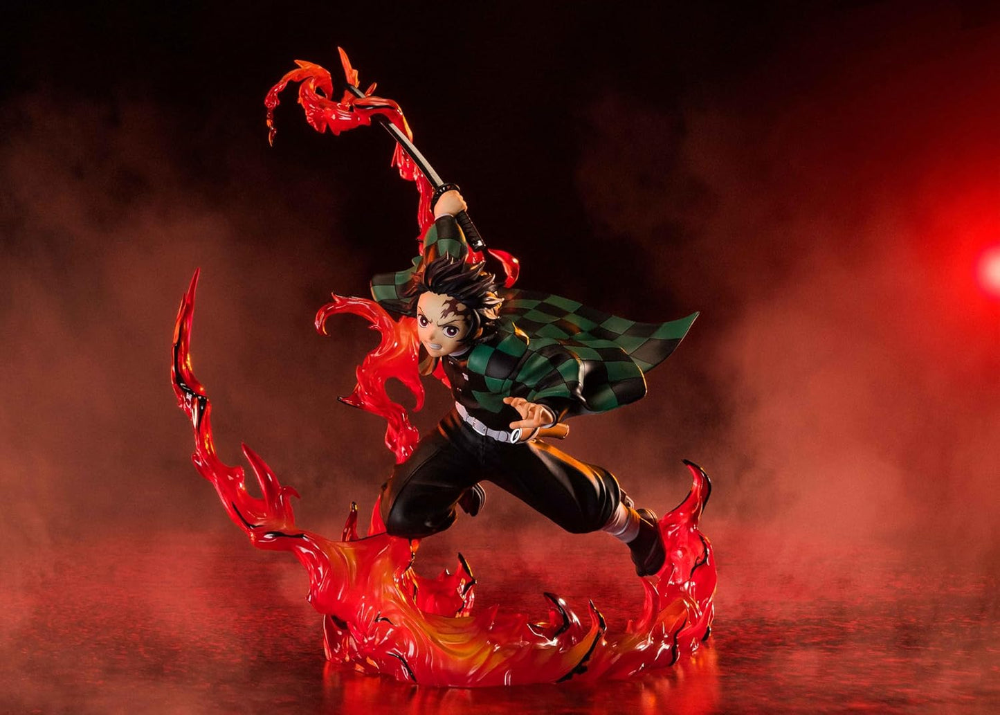 TAMASHII NATIONS - Demon Slayer: Kimetsu no Yaiba - Tanjiro Kamado Total Concentration Breathing, Bandai Spirits FiguartsZERO Collectible Statue