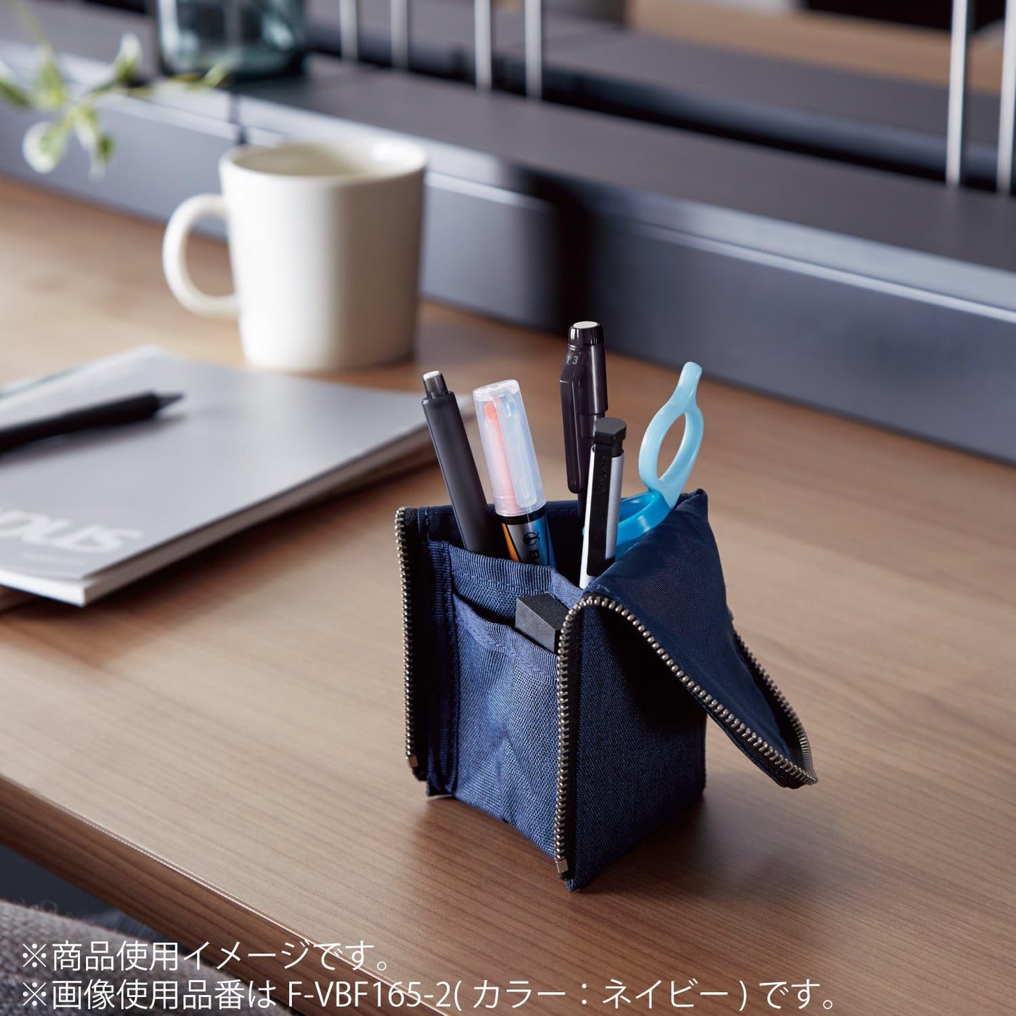 KOKUYO Pen case NEOCRITZ Flat Biz neokurittuhuratto (Red)