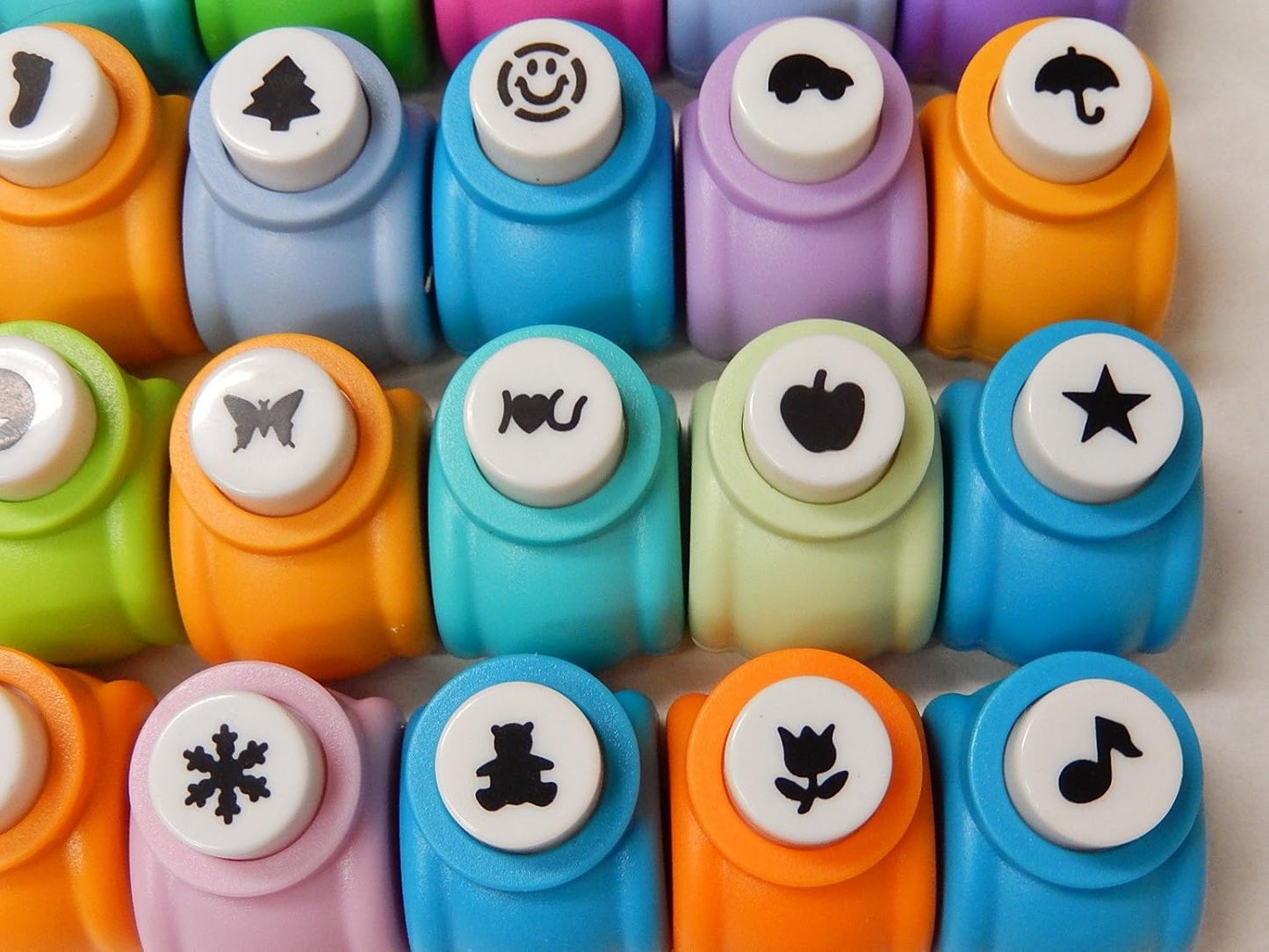 ShanTrip colorful 24 Quai mini craft punch set