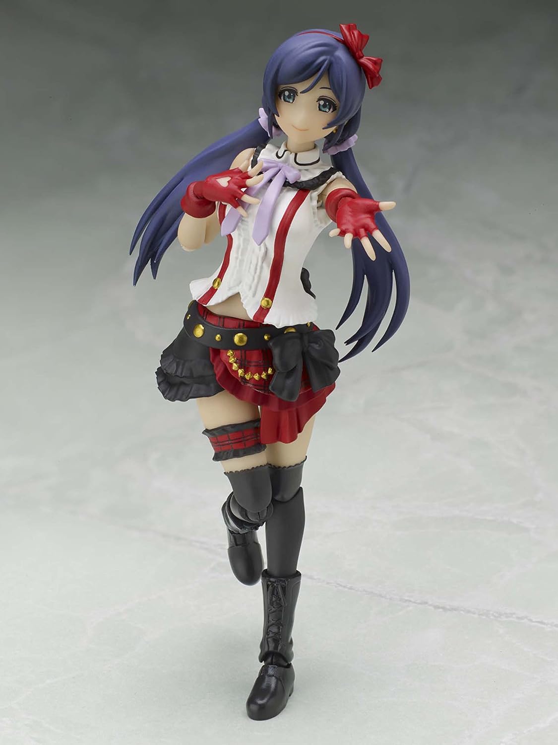 TAMASHII NATIONS Bandai S.H. Figuarts Nozomi Toujou Love Live! Figure