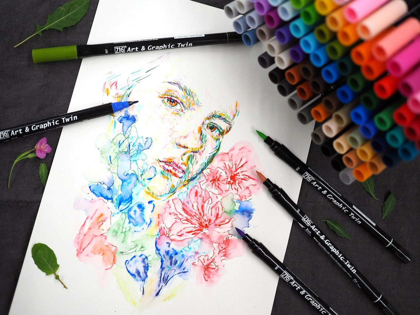 Kuretake ZIG ART & GRAPHIC TWIN 80 colors set, 0.8mm fine tip and the flexible brush, For illustrating, cartooning, Professional quality, AP-Certified, Odourless, Xylene Free, Made in Japan