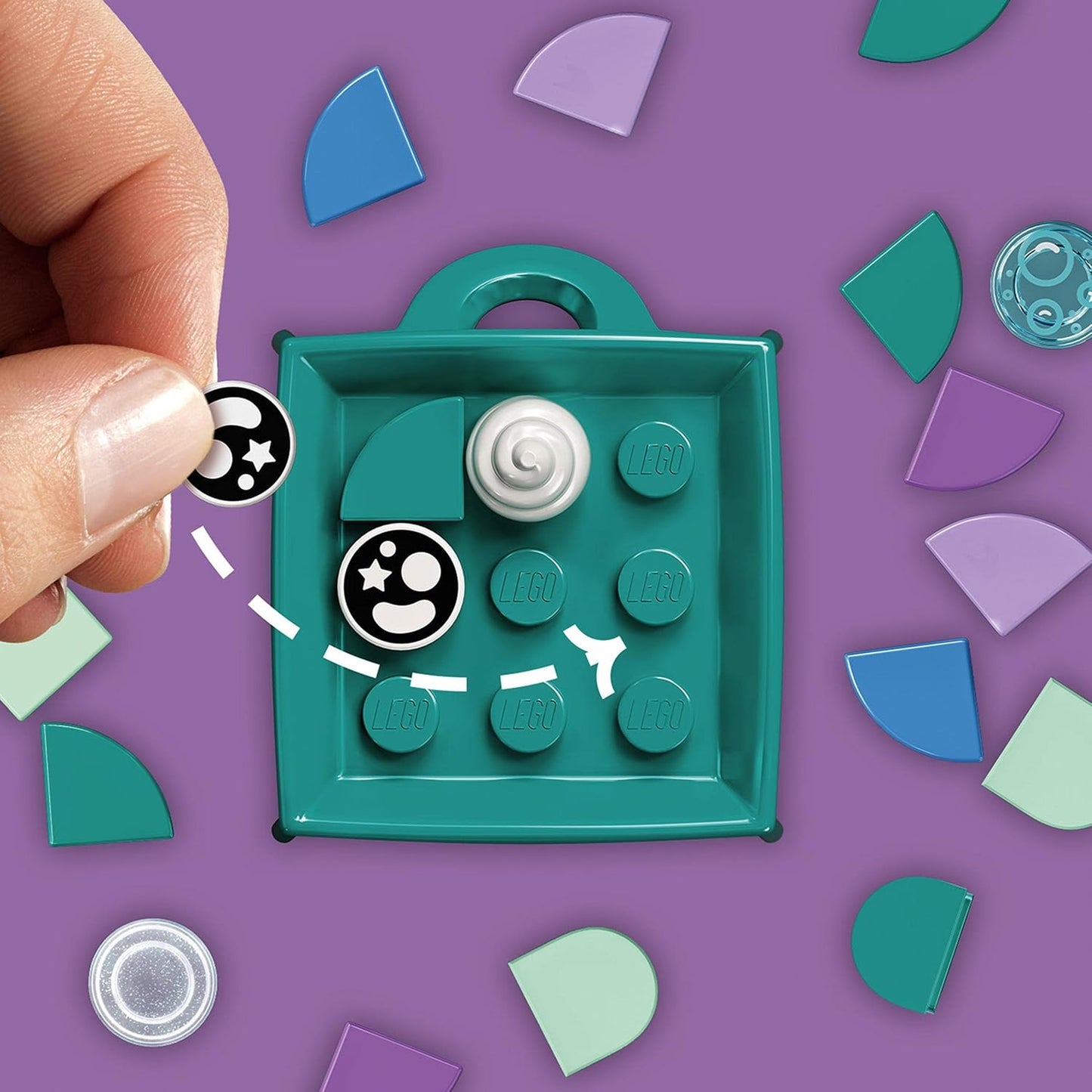LEGO 41928 Dots Pocket Charm Narwhal
