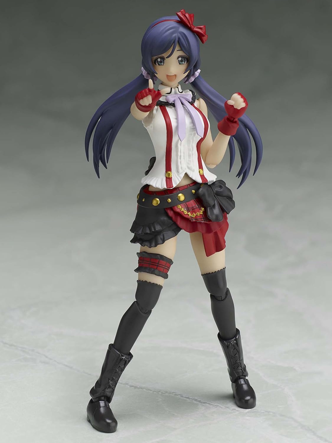 TAMASHII NATIONS Bandai S.H. Figuarts Nozomi Toujou Love Live! Figure