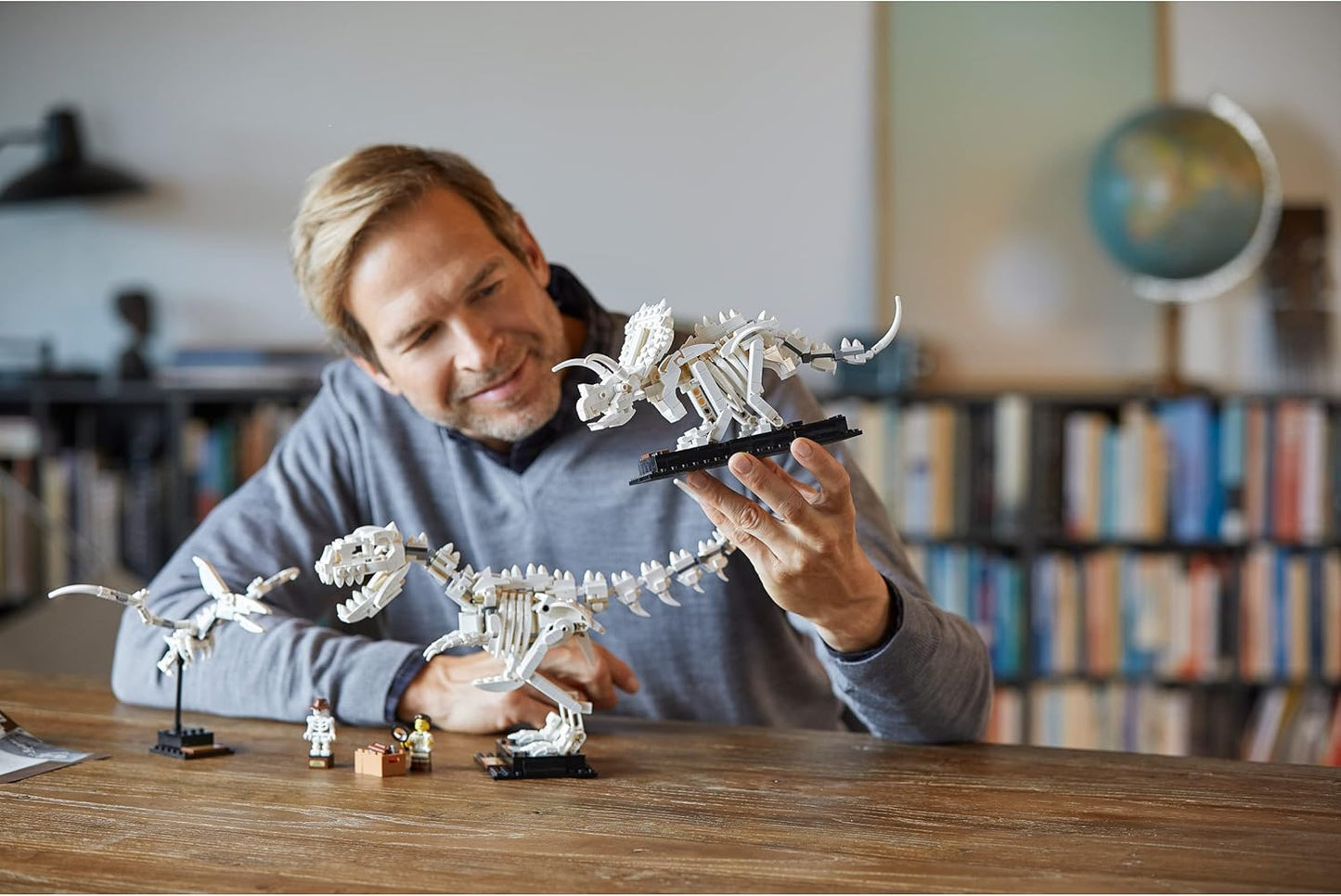 LEGO Ideas Dinosaur Fossils Collector's Model 21320 Natural History Museum Display;Building Toy