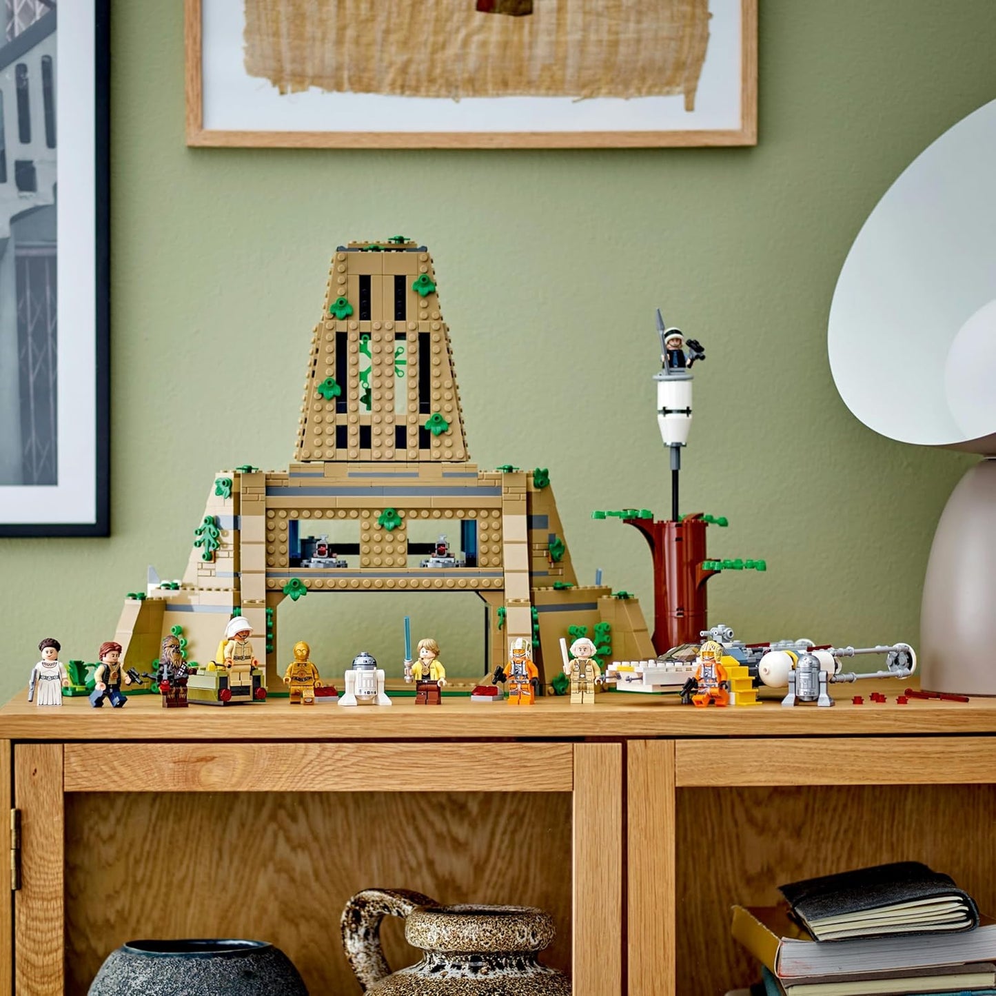 LEGO 75365 Star Wars Yavin 4 Rebel Base with 10 Minifigures Including Luke Skywalker, Princess Leia, Chewbacca and 2 Droid Figures, Y-Wing Starfighter and Command Room of A New Hope