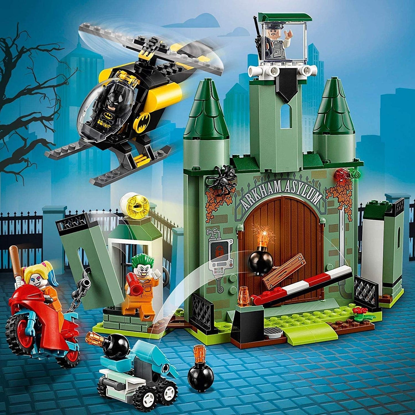 LEGO DC Universe Super Heroes - Batman and The Joker Escape Comics