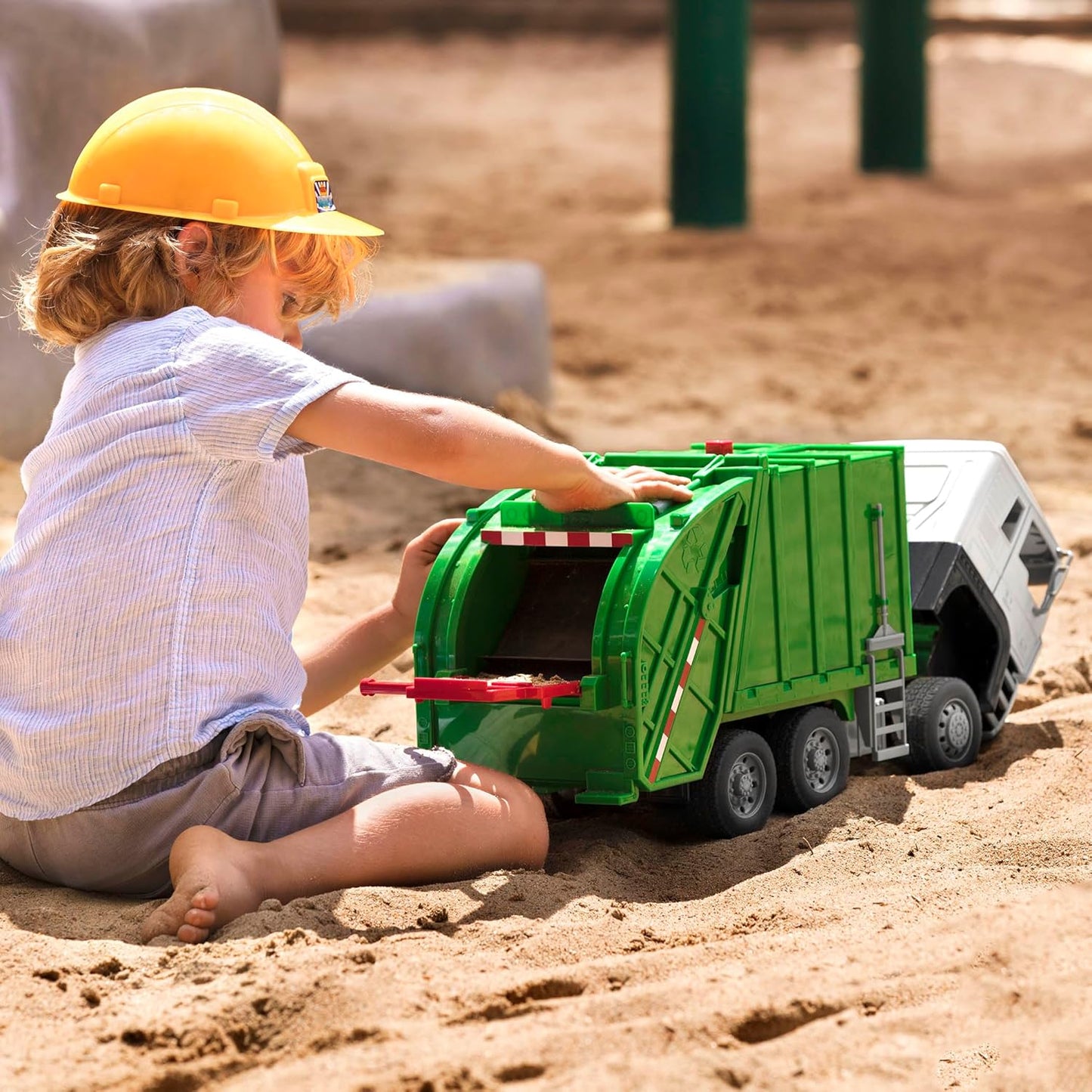 Driven by Battat ??? Large Toy Recycling Truck For Kids ??? Toy City Vehicle ??? Lights & Sounds Toy Truck ??? Movable Parts ??? 3 Years + ??? Standard Green Recycling Truck