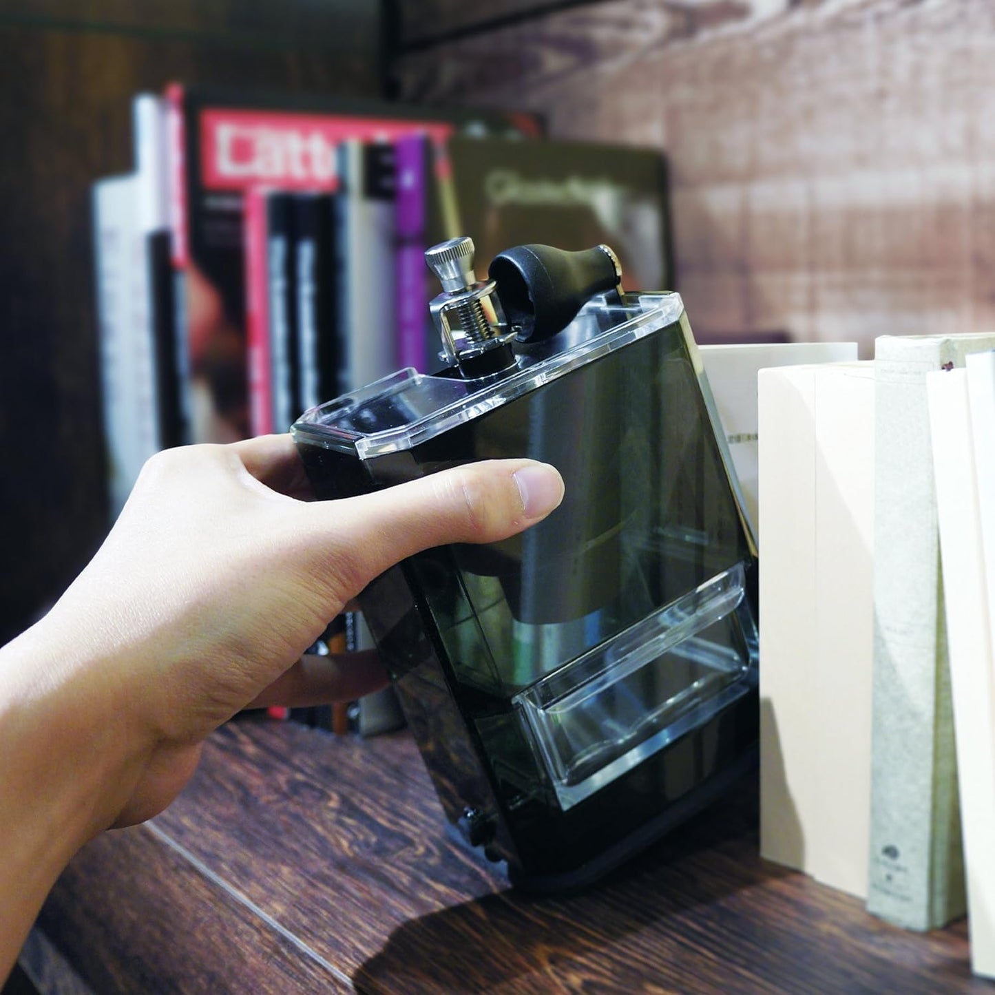 Hario "Acrylic Box" Ceramic Coffee Mill