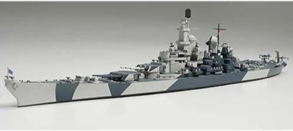 Tamiya 31616 U.S. NAVY BATTLESHIP BB-61 IOWA ( Japanese Import )