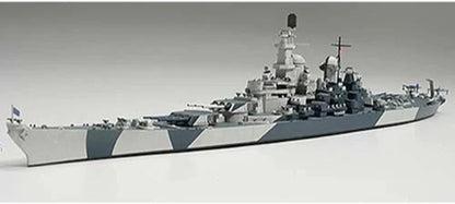 Tamiya 31616 U.S. NAVY BATTLESHIP BB-61 IOWA ( Japanese Import )