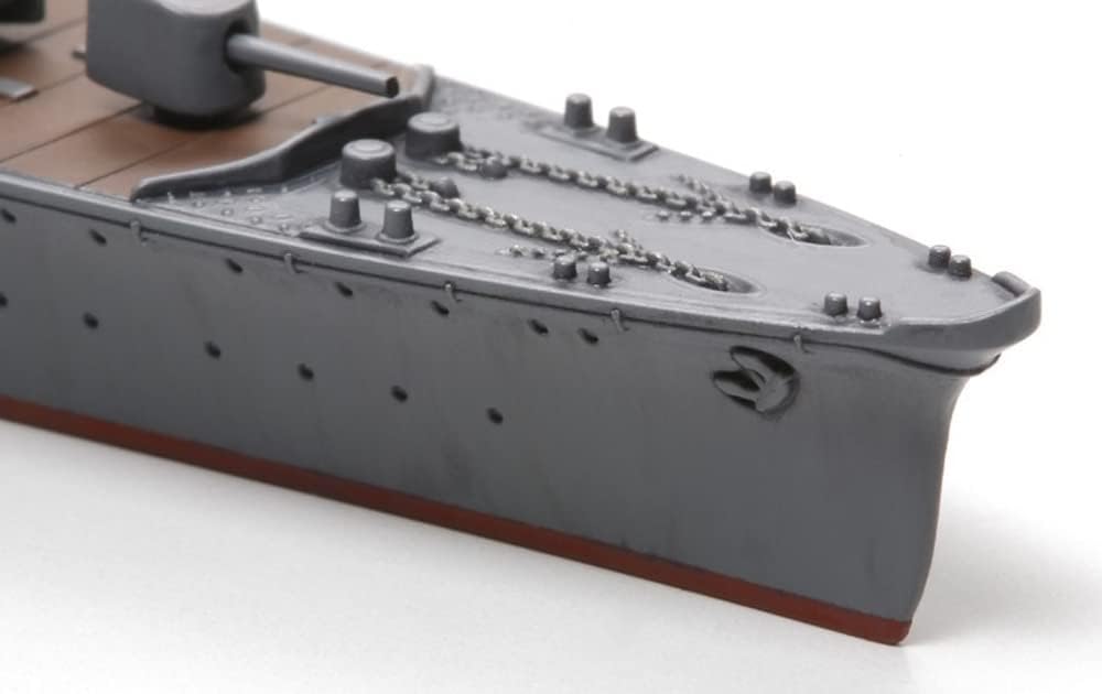 Tamiya 1/700 Light Cruiser Abukuma