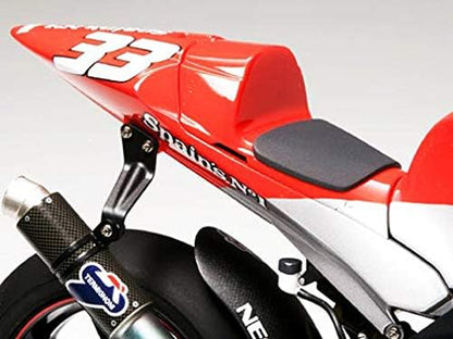 Tamiya ??? 14100 Yamaha YZR M1 2004 1/12