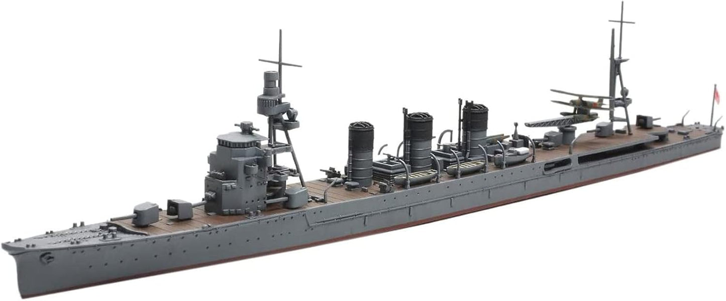 Tamiya 1/700 Light Cruiser Abukuma