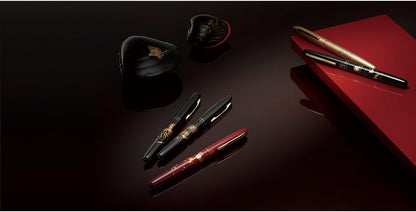 Kuretake DU180-415 Brush Pen, Kuretake Fountain Brush, Maki-e Monogatari Owl, Black Axis
