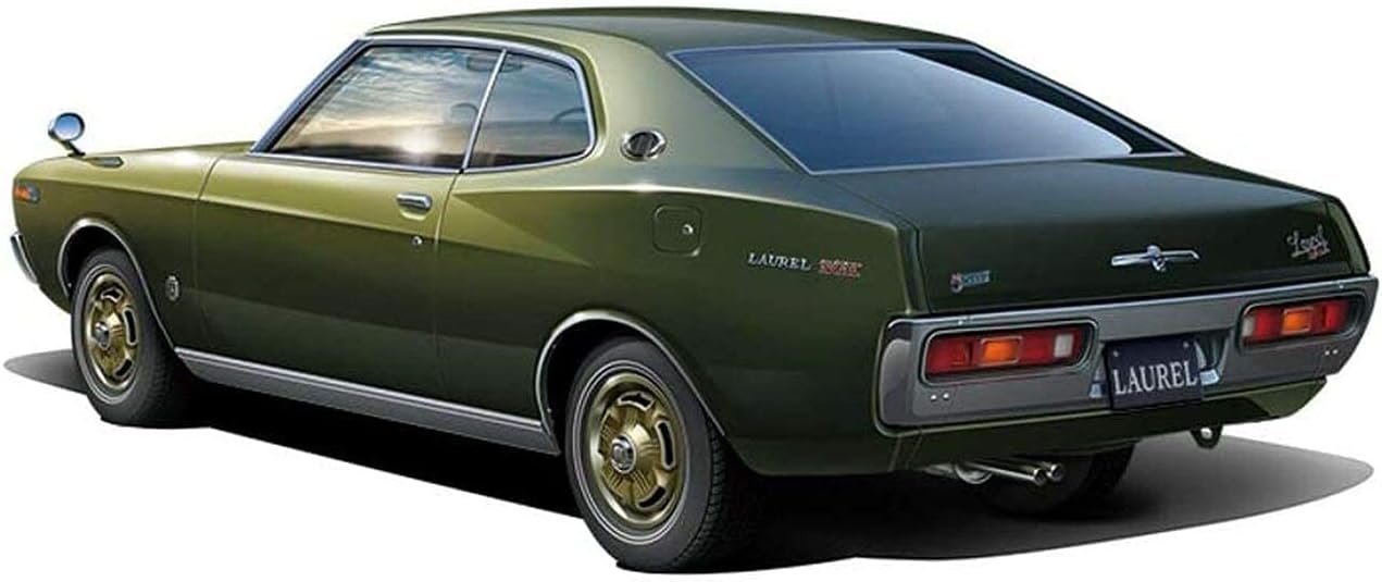 Aoshima Nissan KHC130 Laurel HT 2000SGX ???72 1:24 Scale Plastic Model Kit