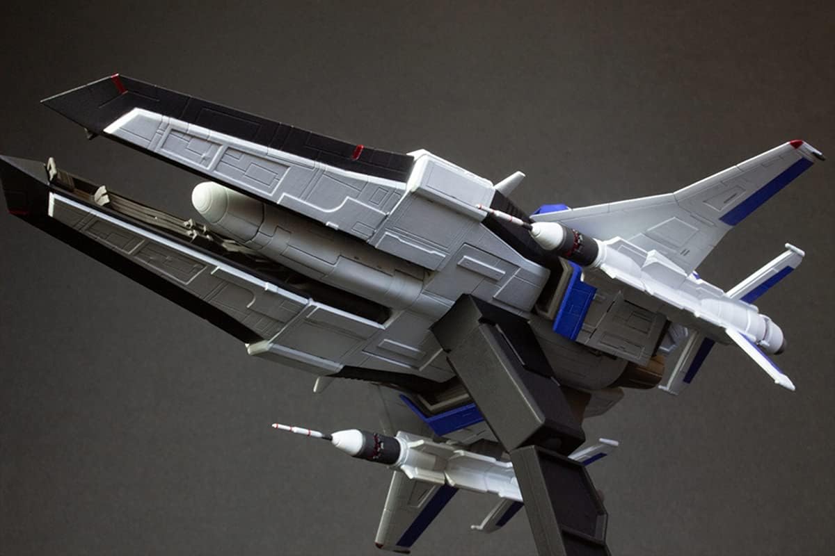 Plum Gradius V: Vic Viper 1:144 Scale Plastic Model Kit, Multicolor