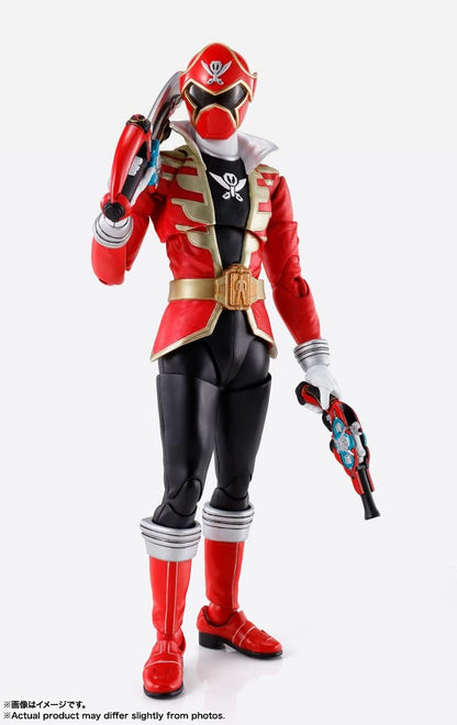 BANDAI NAMCO Entertainment S.H. Figuarts (Shinkocchou Seihou) Pirate Sentai Gokai Red, Approx. 5.7 inches (145 mm), PVC & ABS Painted Action Figure