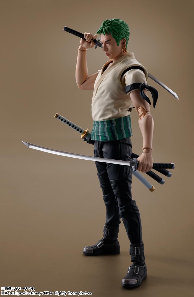 TAMASHII NATIONS - A Netflix Series: One Piece - Roronoa Zoro, Bandai Spirits S.H.Figuarts Action Figure