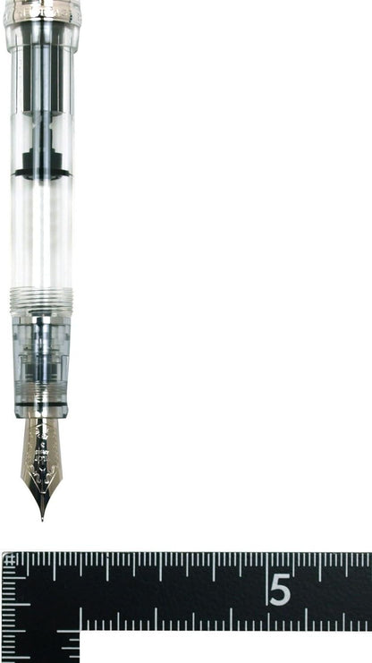 PILOT Fountain Pen Custom Heritage 92, Clear Body, FM-Nib (FKVH-15SRS-NC-FM) close up nib