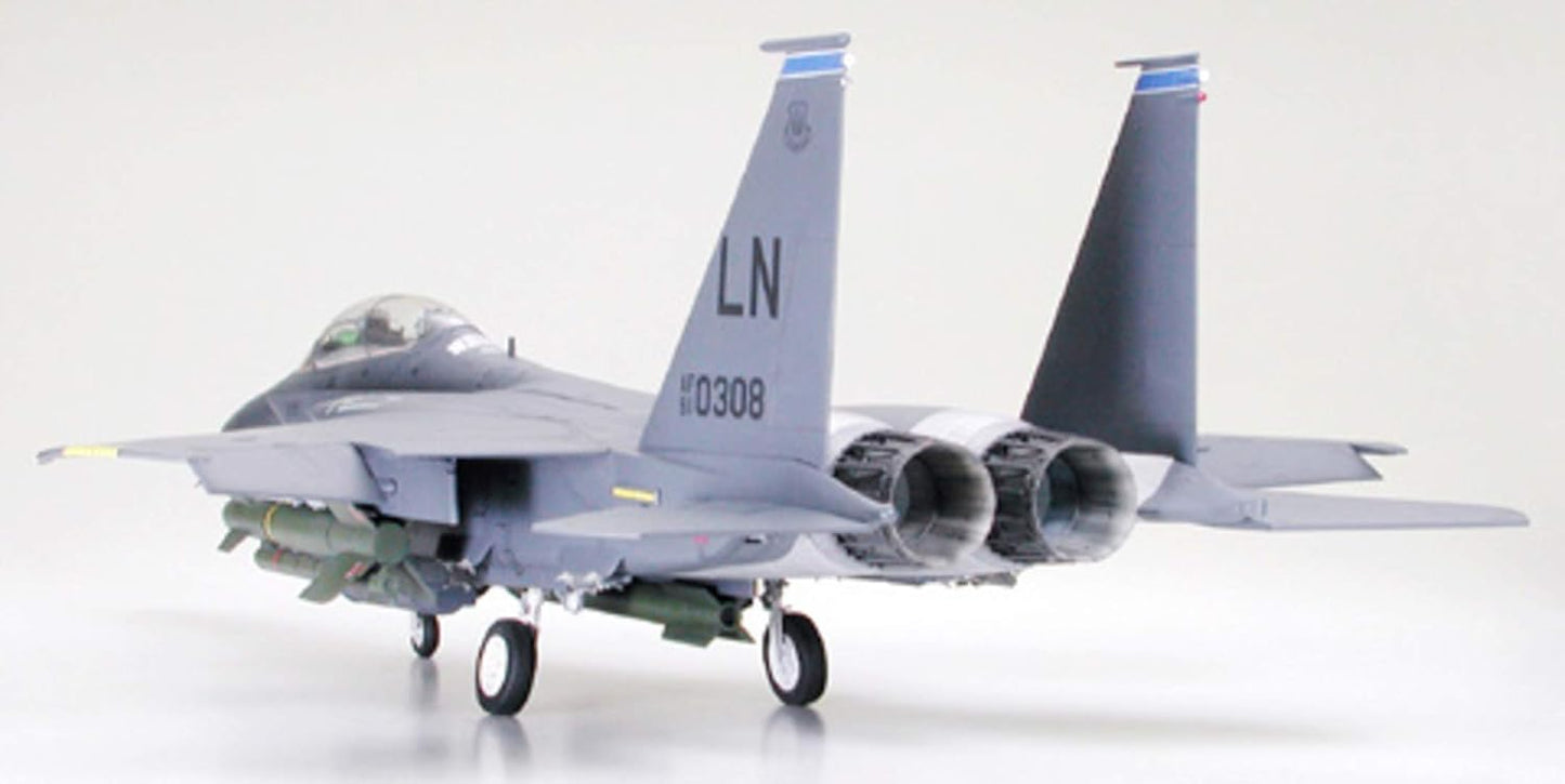 Tamiya 1/32 F-15E Stike Eagle Bunker Buster