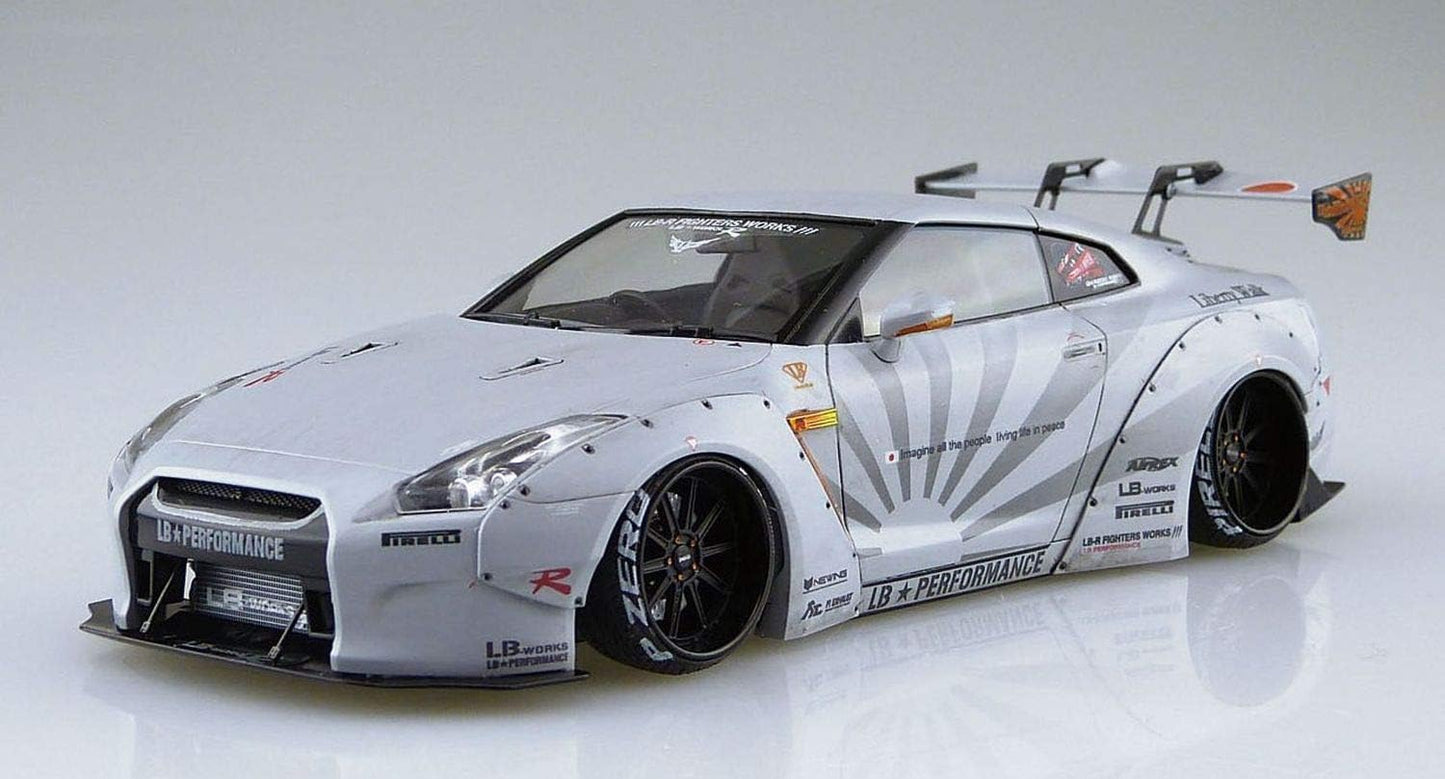 Aoshima LB Works R35 GT-R (Ver. 2) 1:24 Scale Model Kit