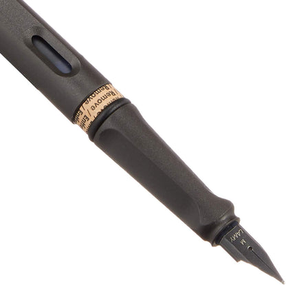 Lamy Fountain Pen Safari L17 Black, detail image