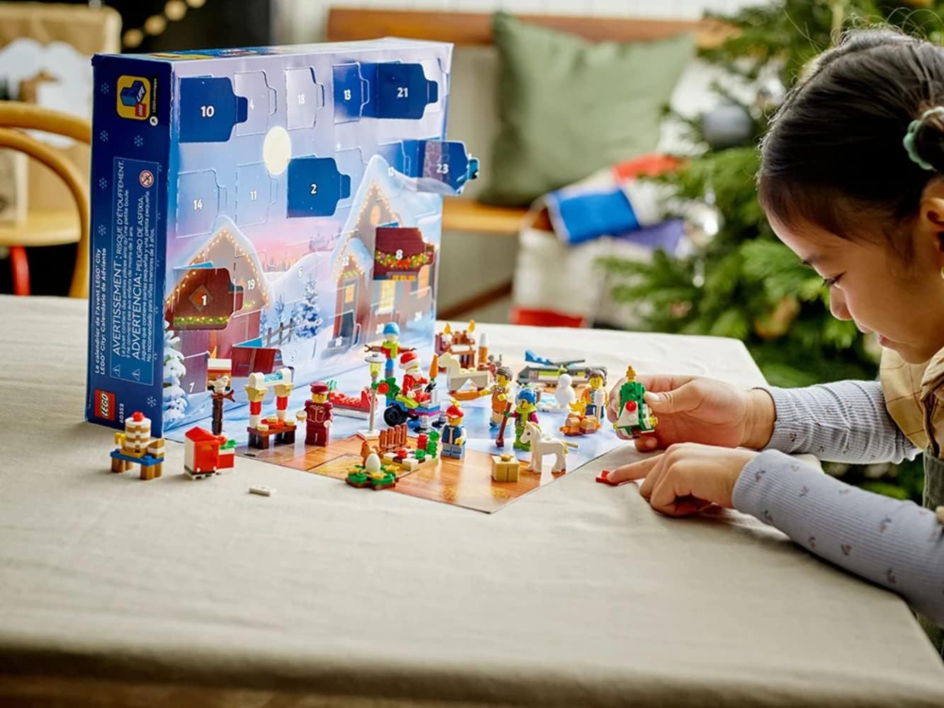 LEGO 60352 City Occasions LEGO City Advent Calendar