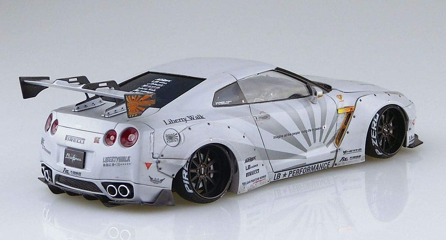 Aoshima LB Works R35 GT-R (Ver. 2) 1:24 Scale Model Kit