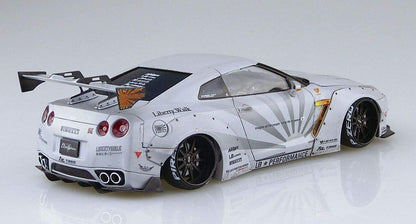 Aoshima LB Works R35 GT-R (Ver. 2) 1:24 Scale Model Kit