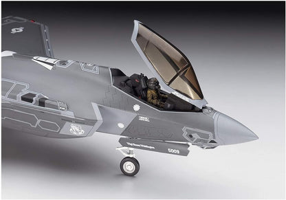 Hasegawa 1:72 Scale F-35A Lightning II Model Kit