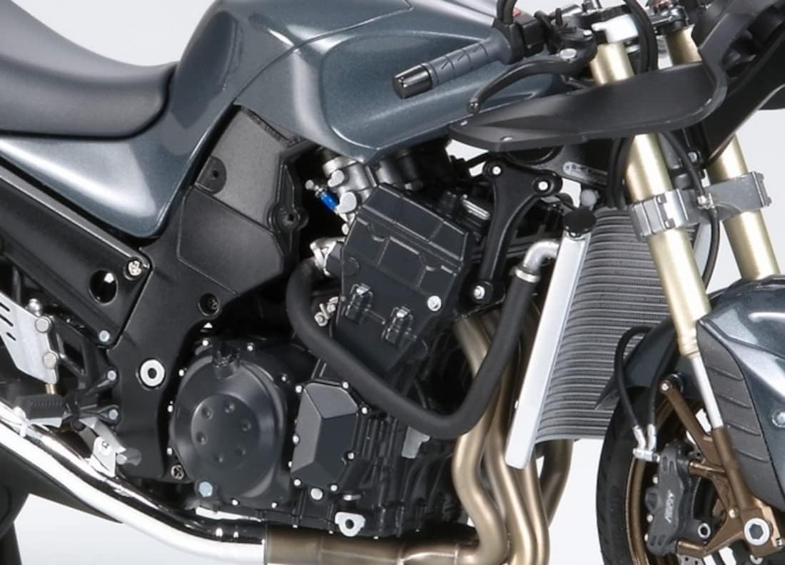 Tamiya Kawasaki ZZR 1400