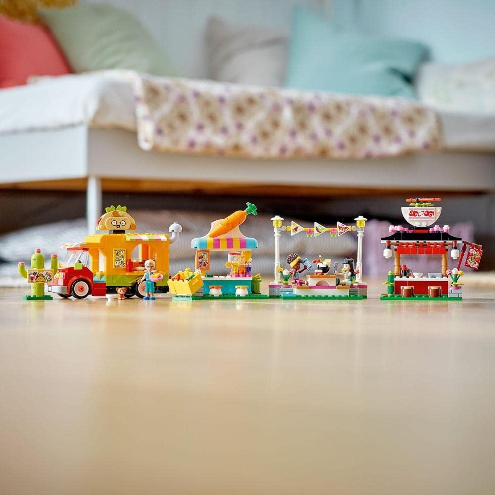 LEGO Friends 41701 Food Truck Market