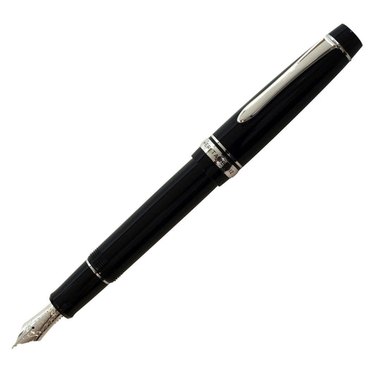 Pilot Fountain Pen Custom Heritage 912, Black Body, M-Nib