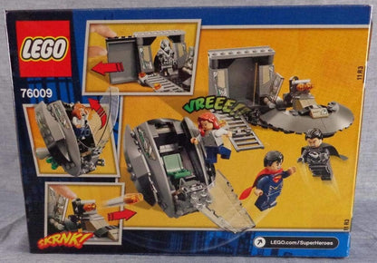 LEGO Super Heroes Superman Black Zero Escape 76009