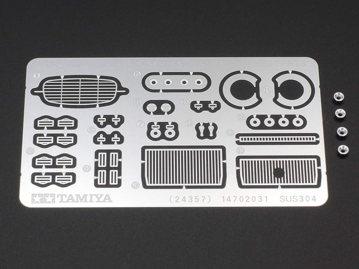 Tamiya 24357-000 300024357 Alfa Romeo 1:24 Lotus Super 7 Series II, Highly Model, Plastic, Assembly Kit, Detailed Replica, Unpainted