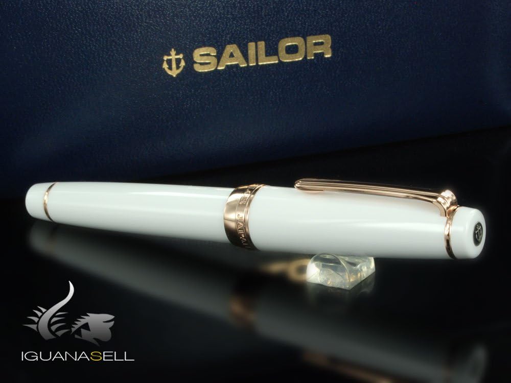Sailor 11-3017-310 Fountain Pen, Professional Gear, Pink Gold, Medium Point, detail image