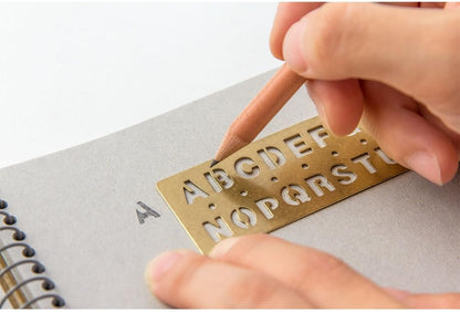 Midori Way Brass Template Alphabet (42169006)