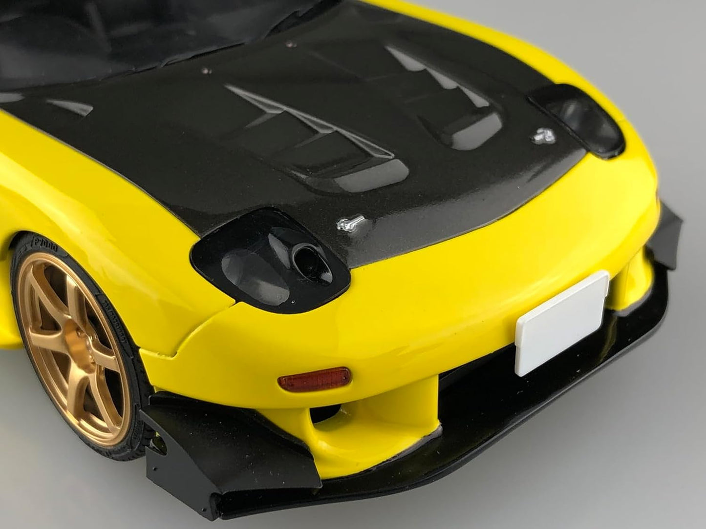 Aoshima Initial D: Takahashi Keisuke FD3S RX-7 Project D 1:24 Scale Model Kit