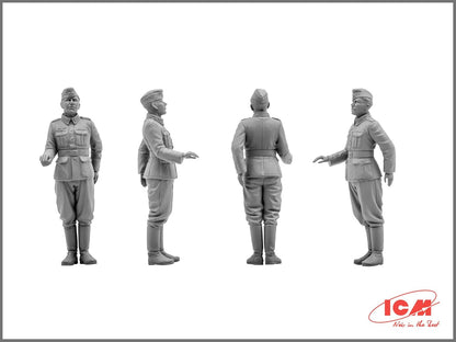 ICM Models WWII German Staff Personnel Building Kit