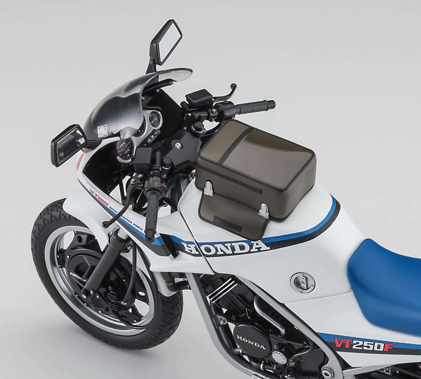 Hasegawa BK14 1/12 Honda VT250F 1984 Model Kit, Multi-Colour