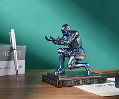 HDMbigmi Knight Pen Holder Pen Stand Desk Organizers and Accessories Resin Pencil Holder as Gift with a Fancy Pen for Office and Home Desk Organizer (Blue)