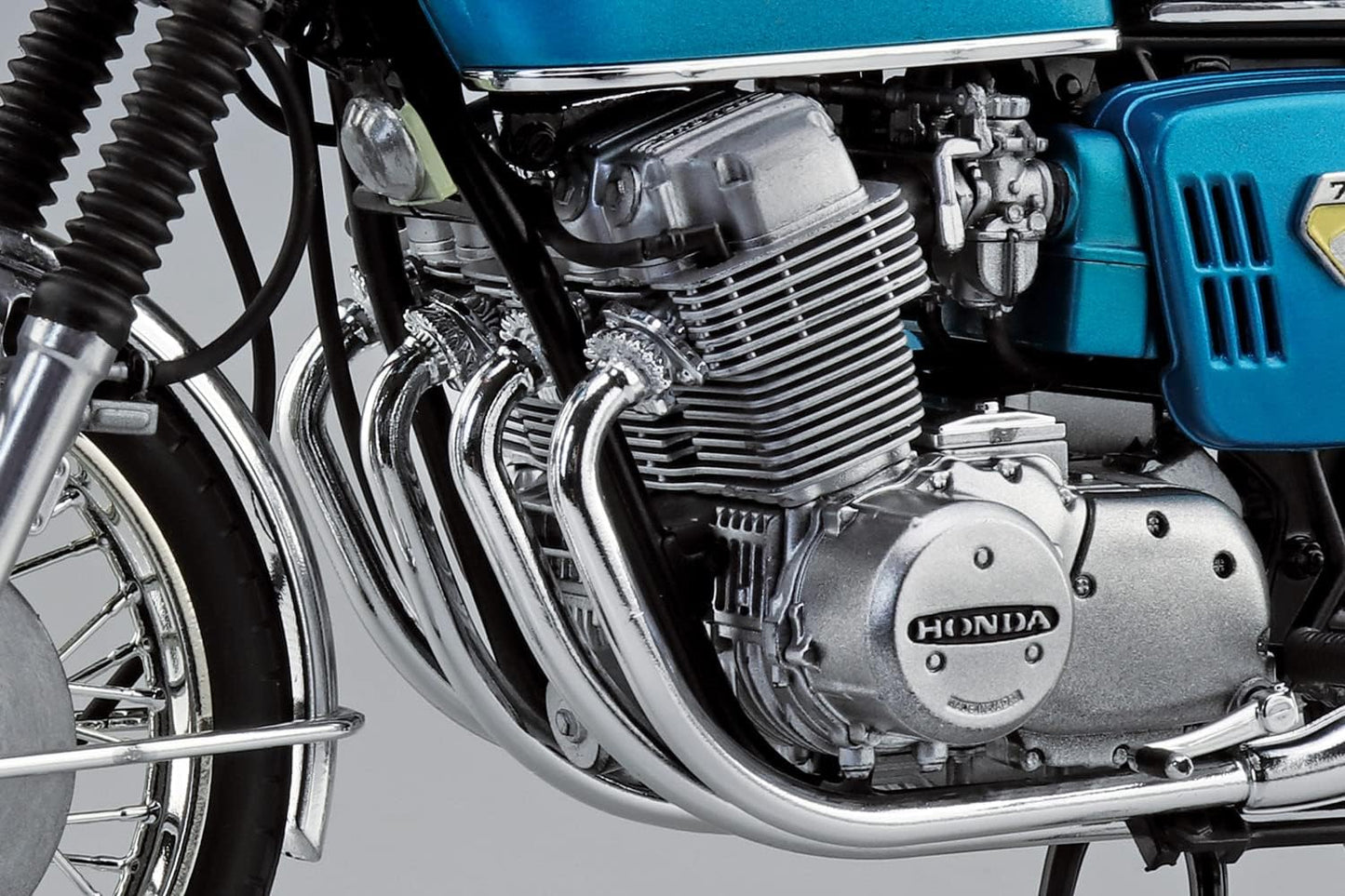 Aoshima Honda Dream CB750 Four 1969 1:12 Scale Model Kit