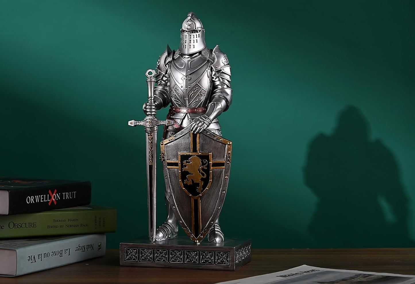 HDMbigmi King's Guard Knight with Shield Desktop Accessories Statue Medieval Knight Ornament Paperweight for Office and Home Top Collection as Gift 12.60 Inch (Silver)