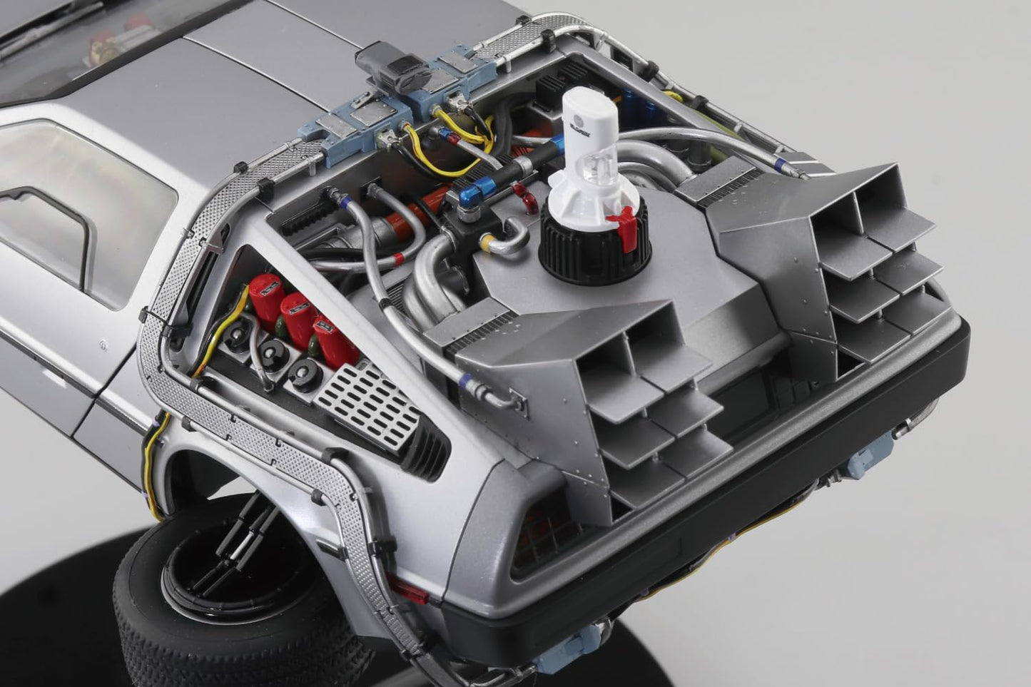 Aoshima Bunka Kyozai Movie Mecha No.BT-02 Back to the Future Part II Time Machine, 1/24 Scale Plastic Model (Automotive)