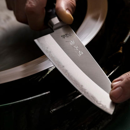 Yasuda Hamono YG300 Kotetsu Seki Gold No. 10 Tsubatsuki Santoku Knife 7.1 inches (180 mm)