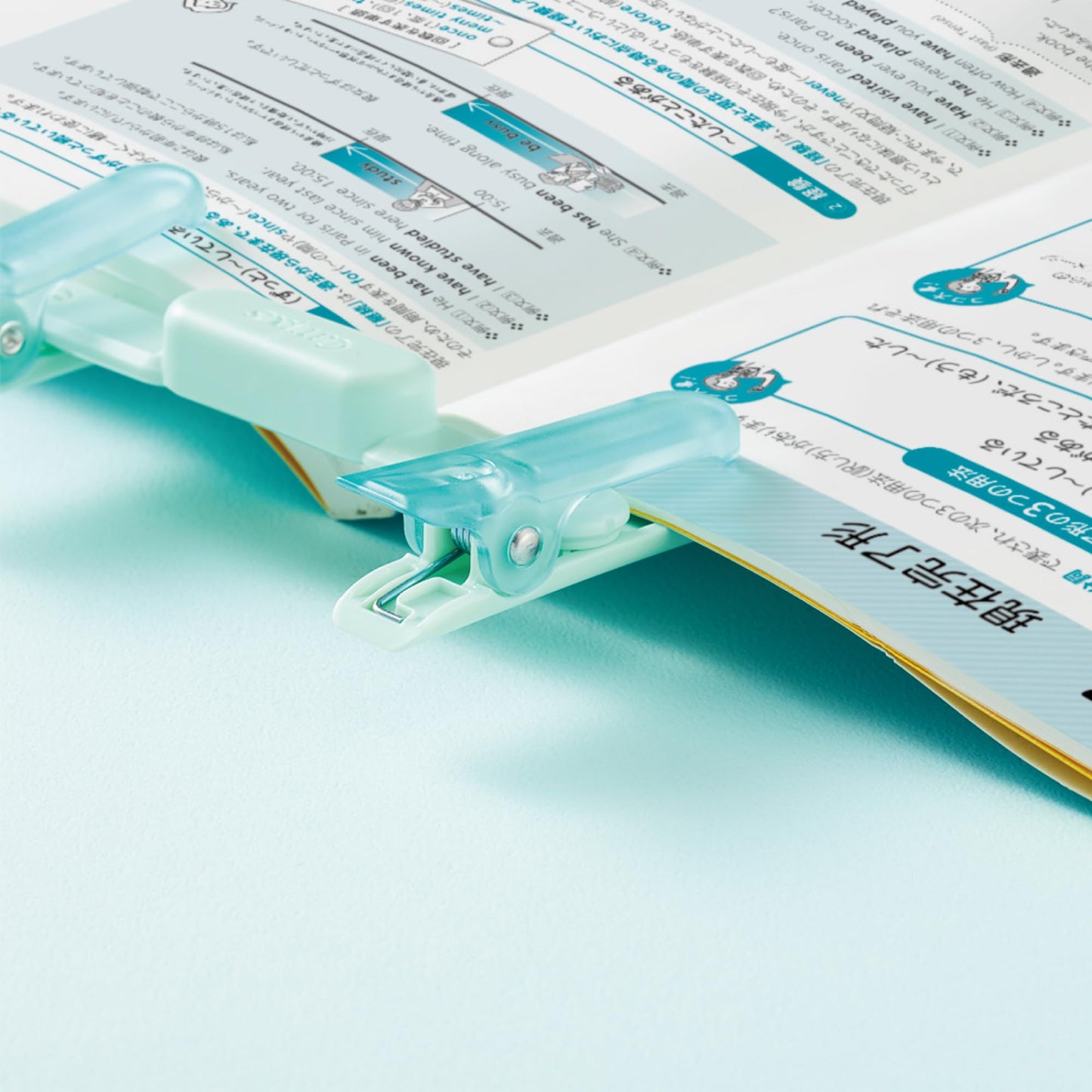 Kokuyo Campus AMBC-H01G Bookclip, Portable Like a Pen, Green