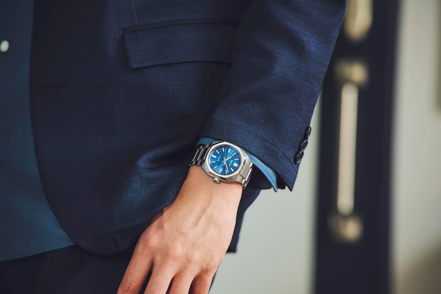 SEIKO SBXY061 [ASTRON NEXTER Solar Radio Correction Metal Band Men's] Watch Japan Import June 2023 Model, Modern, silver x black, Modern