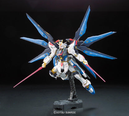 Bandai Hobby - Gundam SEED Destiny - #14 RG Strike Freedom, Bandai Spirits 1/144 Model Kit