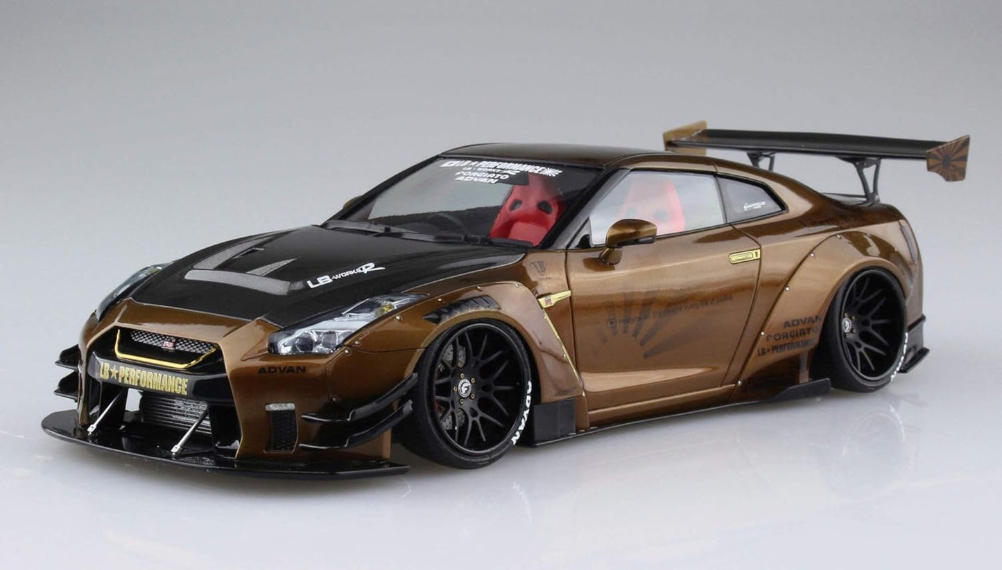 Aoshima LB Works R35 GT-R (Type 2 Ver.) 1:24 Scale Model Kit